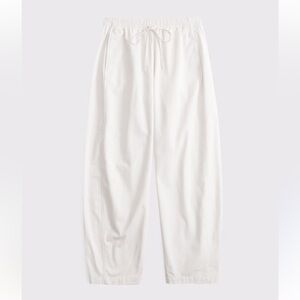 Women’s Barrel Pull on White Pants